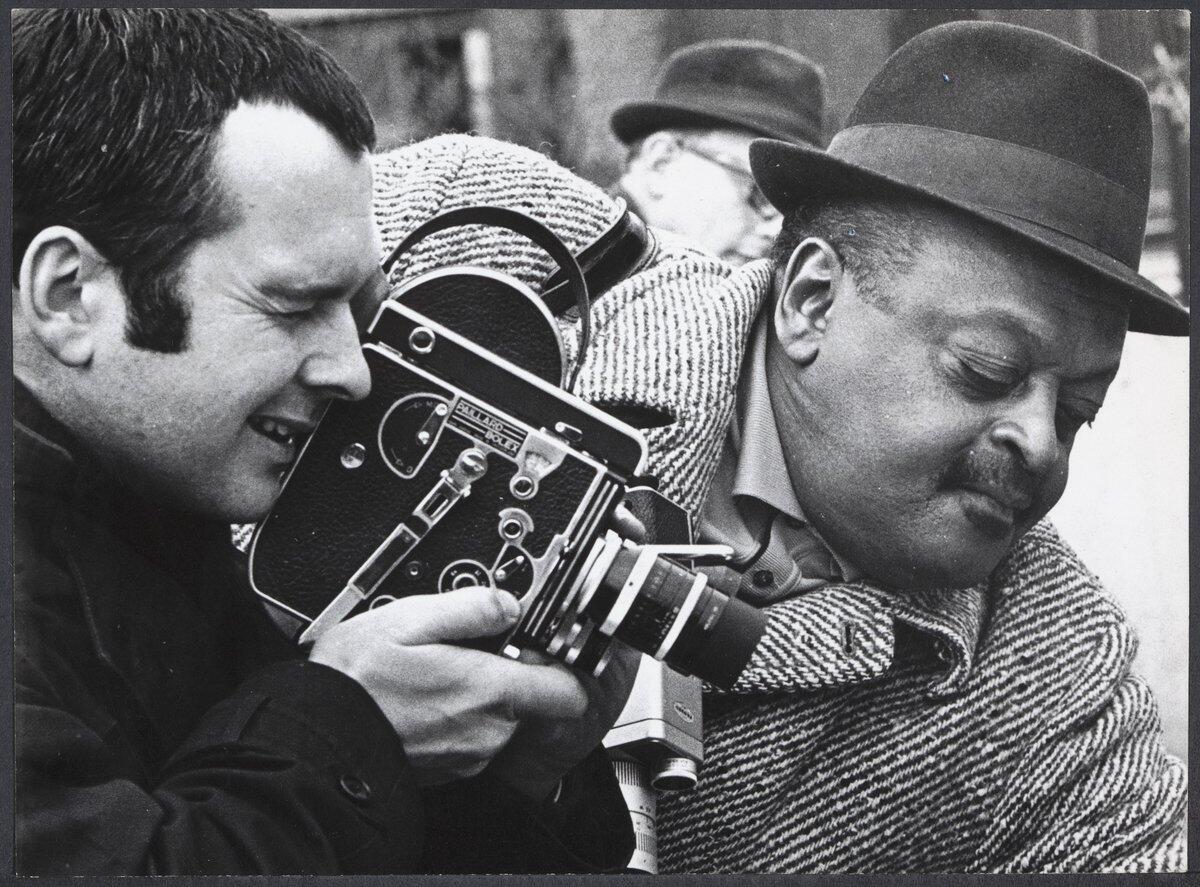 The Art of the Cinema - "Regards en synchronicités"