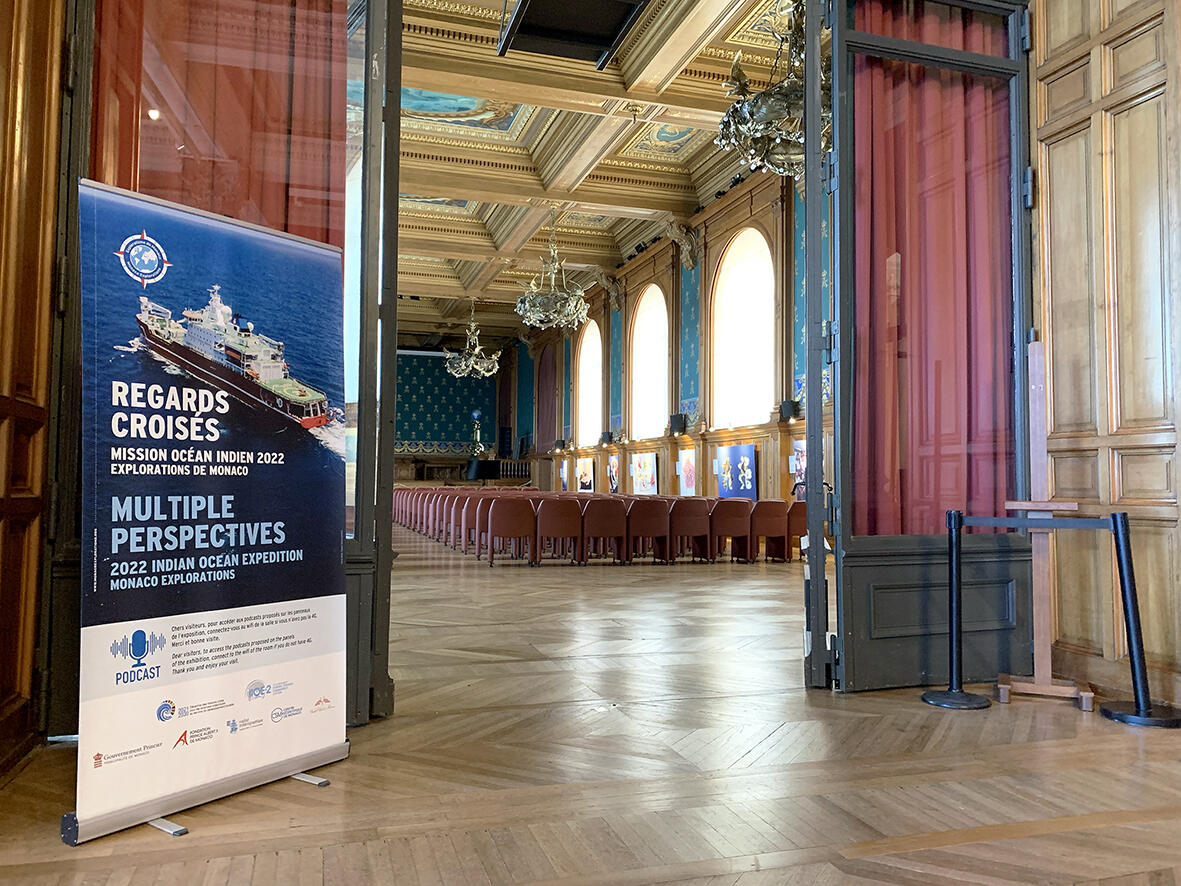 Exhibition - "Regards Croisés"