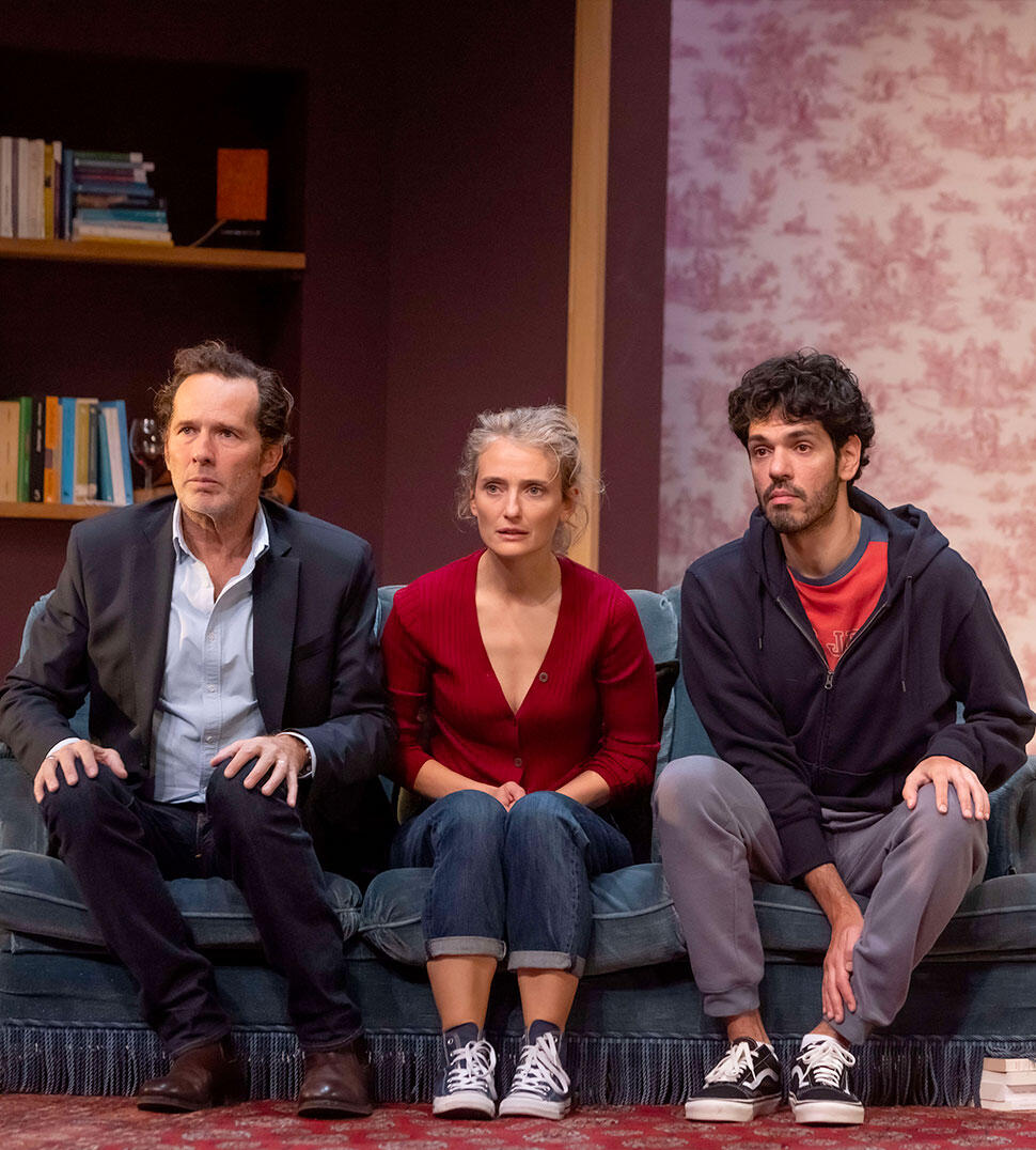 Theatre - "Chers Parents"