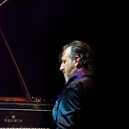 Concert - "Chilly Gonzales, A Very Chilly Christmas"