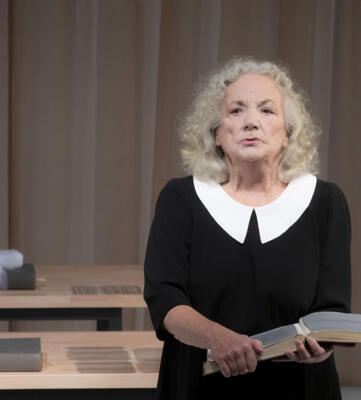 Théâtre - "Les règles du savoir-vivre dans la société moderne / Music-hall"