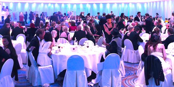 Serata di beneficienza - "Club Vivanova Luxury Lifestyle Charity Gala" 2/2