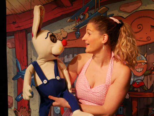 Amber e i giocattoli magici 4/5