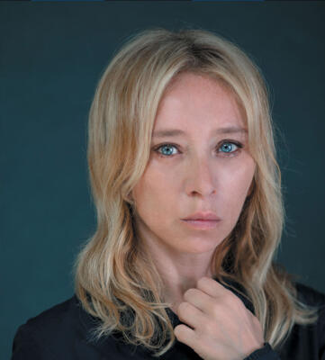 Theatre - "Tout le monde savait - Elodie Wallace"