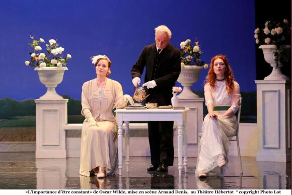 Theatre - "The Importance of Being Earnest" 2/2