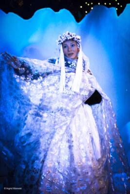 A light for Christmas 11/12