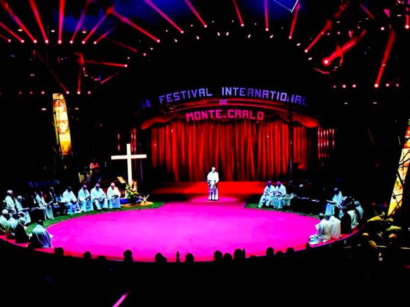 Célébration oecuménique au Cirque 1/1