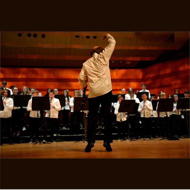 Concert - The stage is open to young musicians from the Rainier III Academy of Monaco and the region's music schools. 1/1